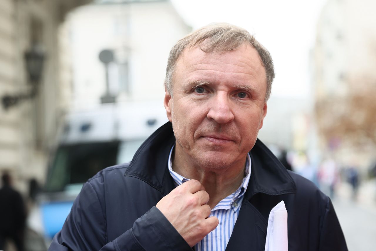 Syn Kurskiego usłyszy zarzuty gwałtu. Ojciec o "sklejaniu z pedofilią"