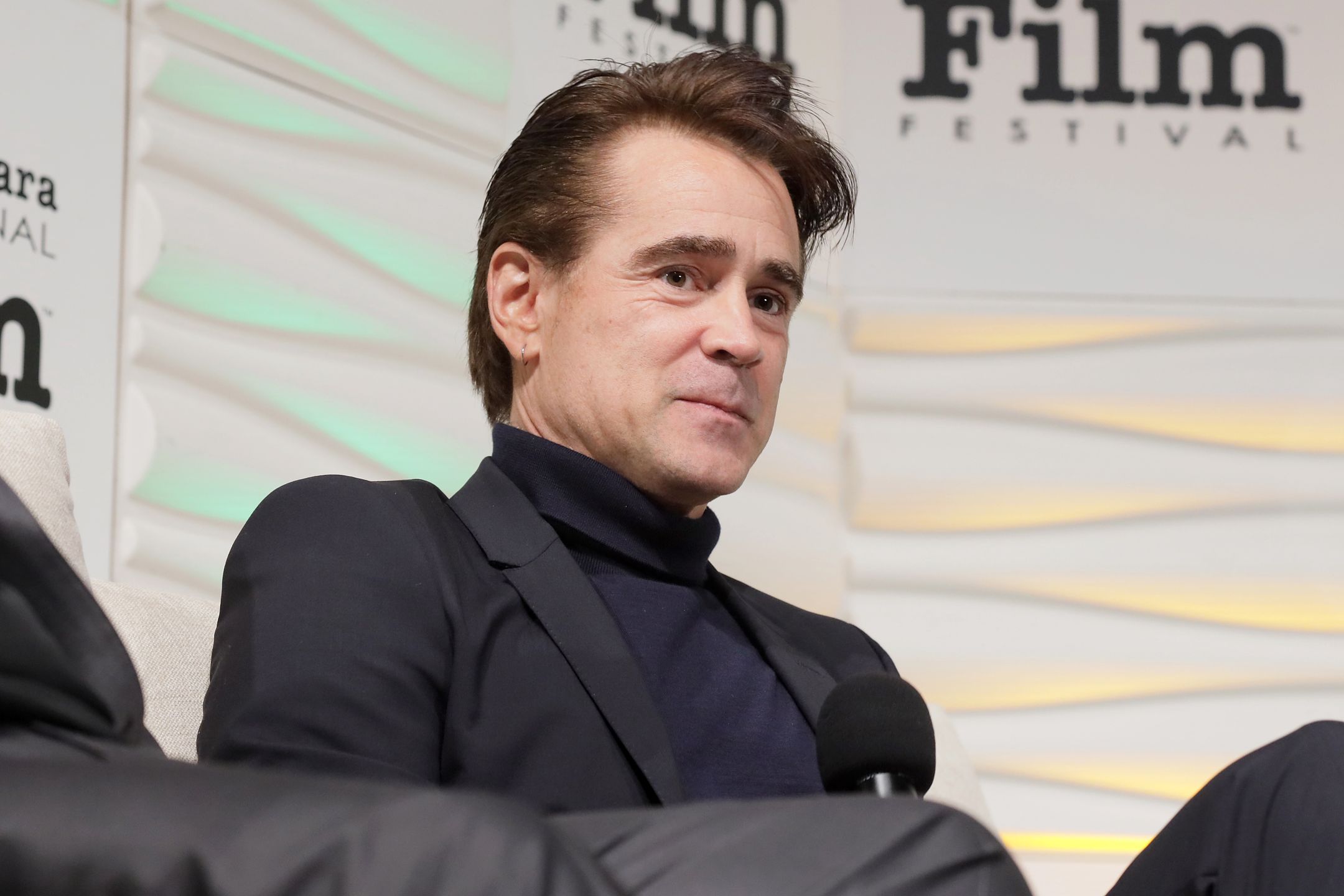 Colin Farrell opiekuje się ciężko chorym synem