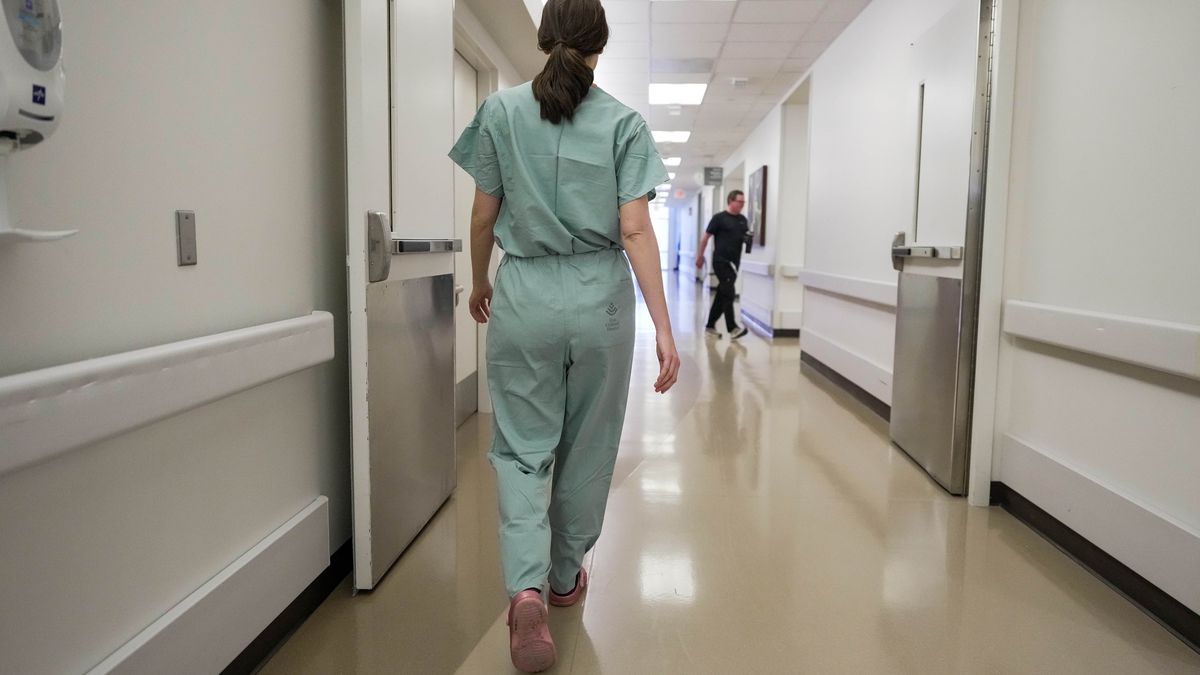 hc111125 TCH Human trafficking
HOUSTON, TEXAS - NOVEMBER 12: Morgan Fischer, a Texas Children's Hospital nurse who won the 2025 National Magnet Nurse of the Year award for Transformational Leadership, is photographed working  in the labor and delivery unit of at Texas Children's Hospital in Houston, Wednesday, Nov. 12, 2025. (Raquel Natalicchio/Houston Chronicle via Getty Images)
Houston Chronicle/Hearst Newspap