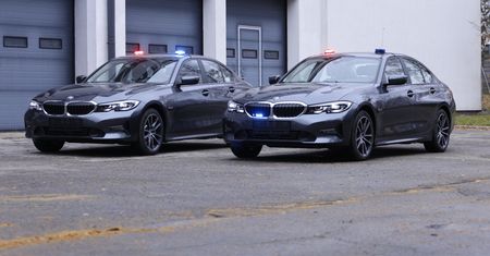 Nowe nieoznakowane radiowozy BMW i Kia w lubelskiej policji. Gdzie trafią?
