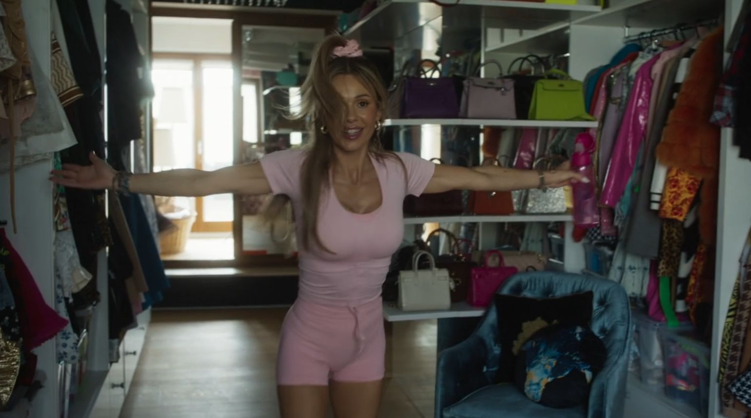 Garderoba w mieszkaniu Dody