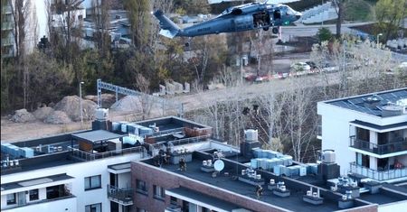 Kulisy akcji z Black Hawkiem w Warszawie. Media ujawniają