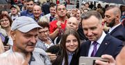 Andrzej Duda podpisał ustawę o "czternastkach". Bo "inflacja zżera te biedne emerytury"