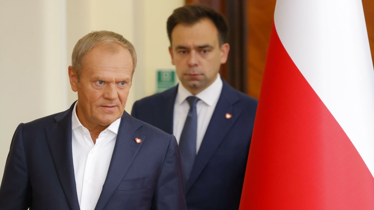 Konferencja premiera po posiedzeniu rz?du
03.09.2024. Warszawa. Konferencja premiera po posiedzeniu rzadu. Fot. Filip Naumienko/REPORTER 
N/z: Donald Tusk
N/z: Andrzej Domanski
Filip Naumienko/REPORTER