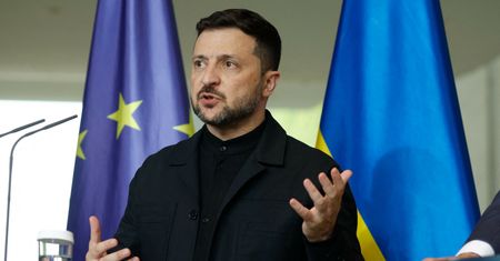 Zełenski pogratulował Nawrockiemu. "Liczę na owocną współpracę"