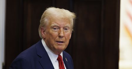 Trump straszy Putina sankcjami. "Brzmi prawdopodobnie"