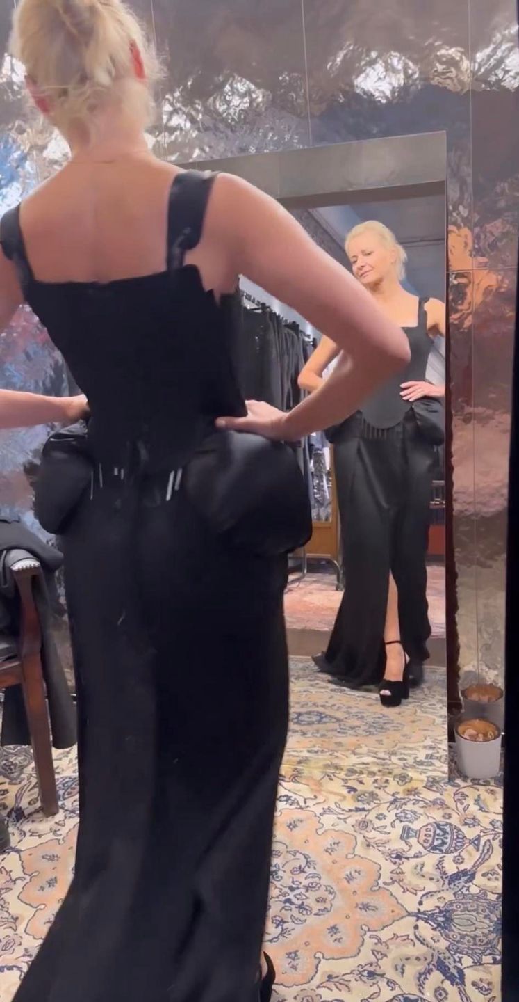 Małgorzata Kożuchowska przemalowała włosy na różowo