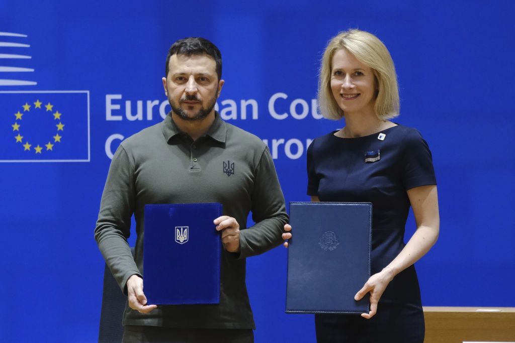 Cofnęli weto, Ukraina dostanie miliardy na zbrojenia. Jest nowy plan