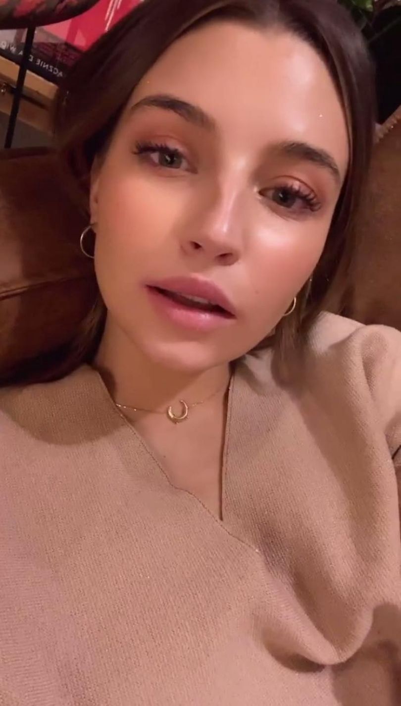 Julia Wieniawa kpi z instagramowych filtrów