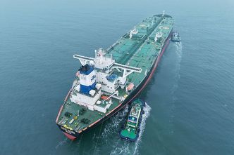 100 dol. za baryłkę? Ekspert mówi, co może się stać z cenami ropy