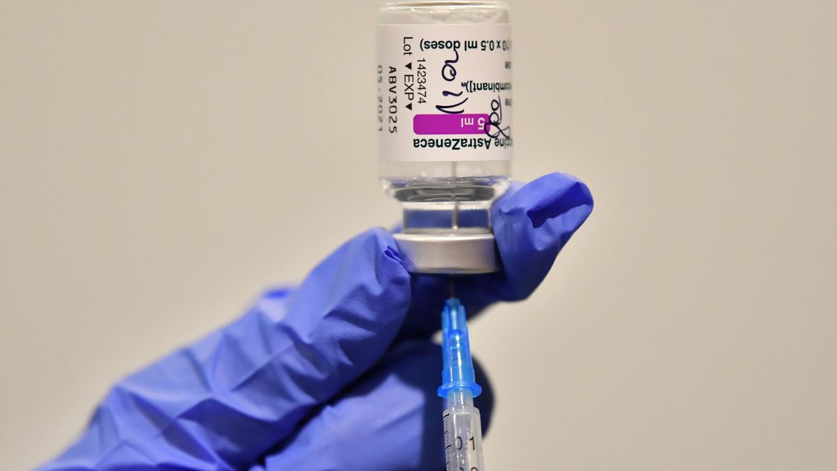 Polska odsprzeda Ukrainie szczepionki na koronawirusa