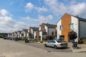 Decyzja KNF ułatwi wzięcie kredytu? Oto jak zmieni się zdolność kredytowa Polaków