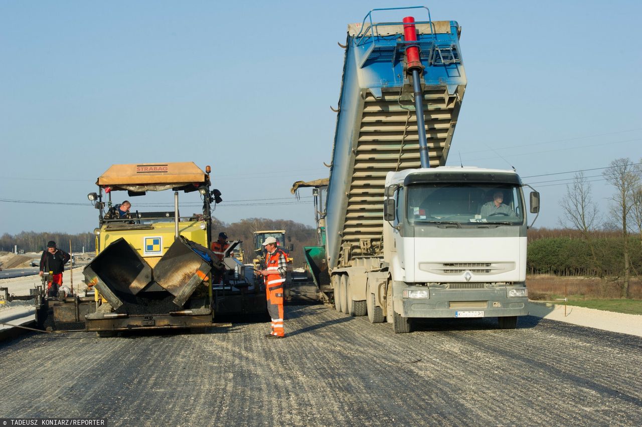 Budowa drogi w Czechach wstrzymana. "Radioaktywność 15 razy wyższa niż normalna"