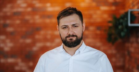 Chińska rewolucja na czterech kołach. Dlaczego Polacy coraz chętniej wybierają auta z Chin?