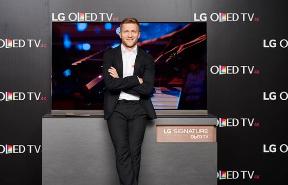 Jakub Błaszczykowski będzie przez rok reklamował telewizory i klimatyzatory LG