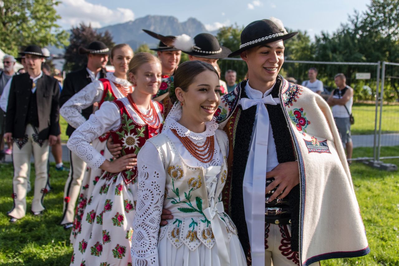 Tradycyjny góralski ślub na zdjęciach. Tak się świętuje w Zakopanem