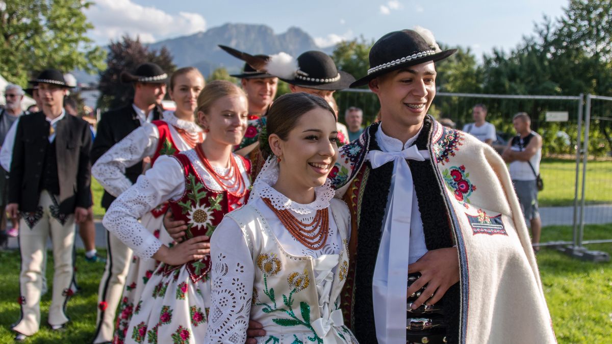 Tradycyjny góralski ślub na zdjęciach. Tak się świętuje w Zakopanem 1