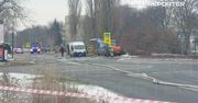 Warszawa: Uszkodzona rura z gazem w Ursusie. Uczniów pobliskiej szkoły przemieszczono do dalszego skrzydła szkoły. Ulica zablokowana