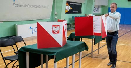 PKW przestrzega polityków. "Niedopuszczalne"