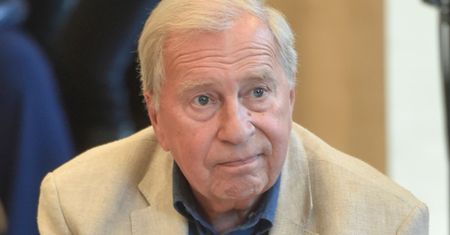 Jerzy Stuhr walczy o powrót do zdrowia. Nie ukrywał, że wiele przeszedł: "Potrzeba ogromnej siły woli. Trzeba o tym mówić głośno"