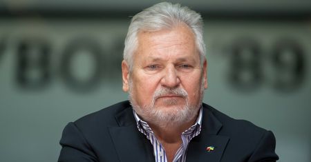Poważne problemy Kwaśniewskiego. "Dzięki żonie i córce żyję"
