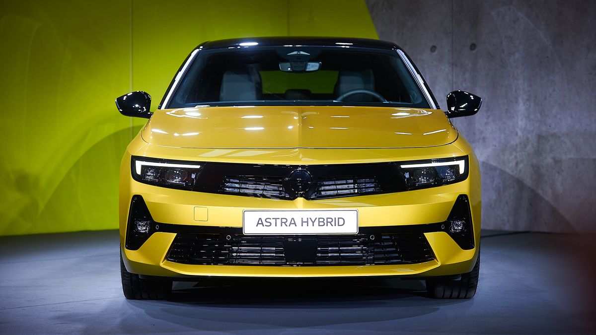 Nowa Astra oficjalnie zawitała do Polski