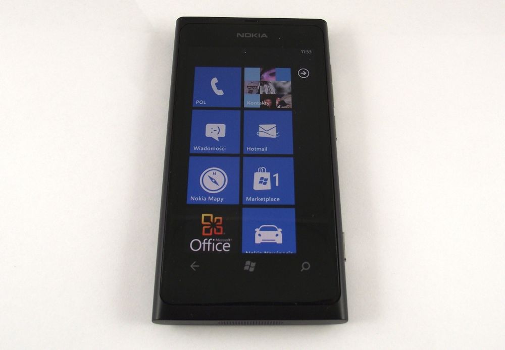 Nokia Lumia 800 - Metro UI