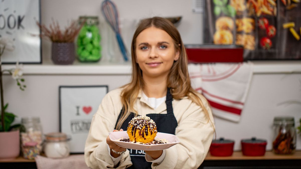 W środku tego deseru znajdziesz smaczną niespodziankę