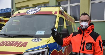 Nowe ambulanse trafiły do Lublina. Będą służyć do transportu chorych na Covid-19