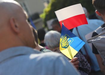 Cud nad Wisłą. Ukraińcy i Polacy ramię w ramię. "Razem zwyciężymy!"