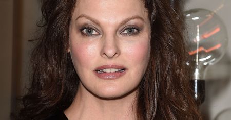 Linda Evangelista widziana publicznie bez makijażu. Modelka ma dosyć ukrywania się