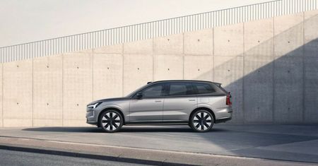 Volvo EX90 Excellence - Szwedzi zrobili swojego "maybacha"
