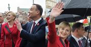 Andrzej Duda z uśmiechniętą żoną obchodzą święto 3 Maja (ZDJĘCIA)