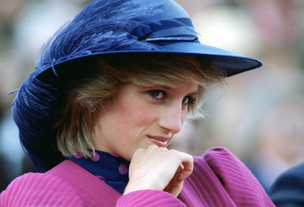 Księżna Diana wielokrotnie łamała królewski protokół