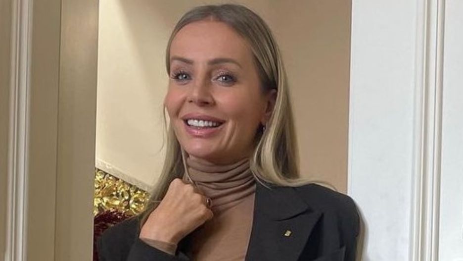 Agnieszka Woźniak-Starak nosi nie tylko oversizowe marynarki 