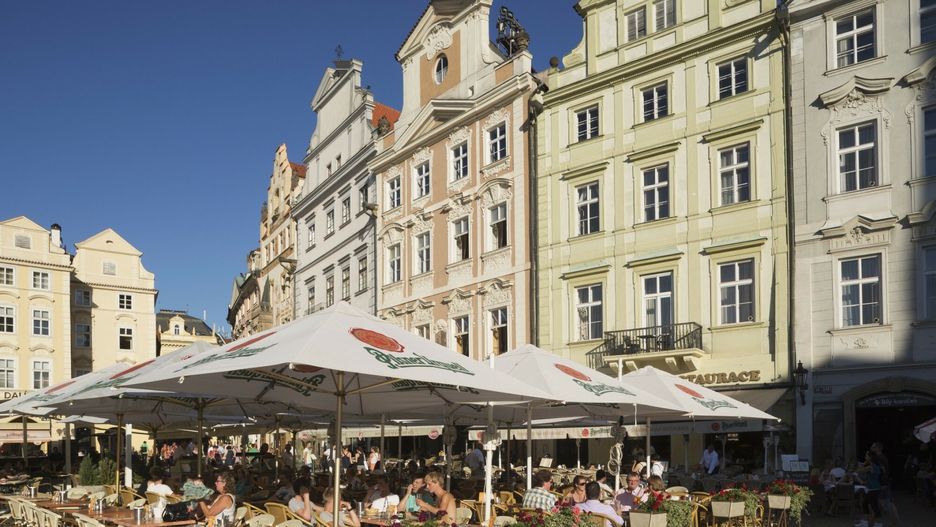 Czesi otwierają granicę dla turystów po jednej dawce szczepionki. Uwaga! To działa w jedną stronę