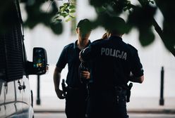 Napastnik wpadł do szkoły. Pracownicy zablokowali drzwi i okna