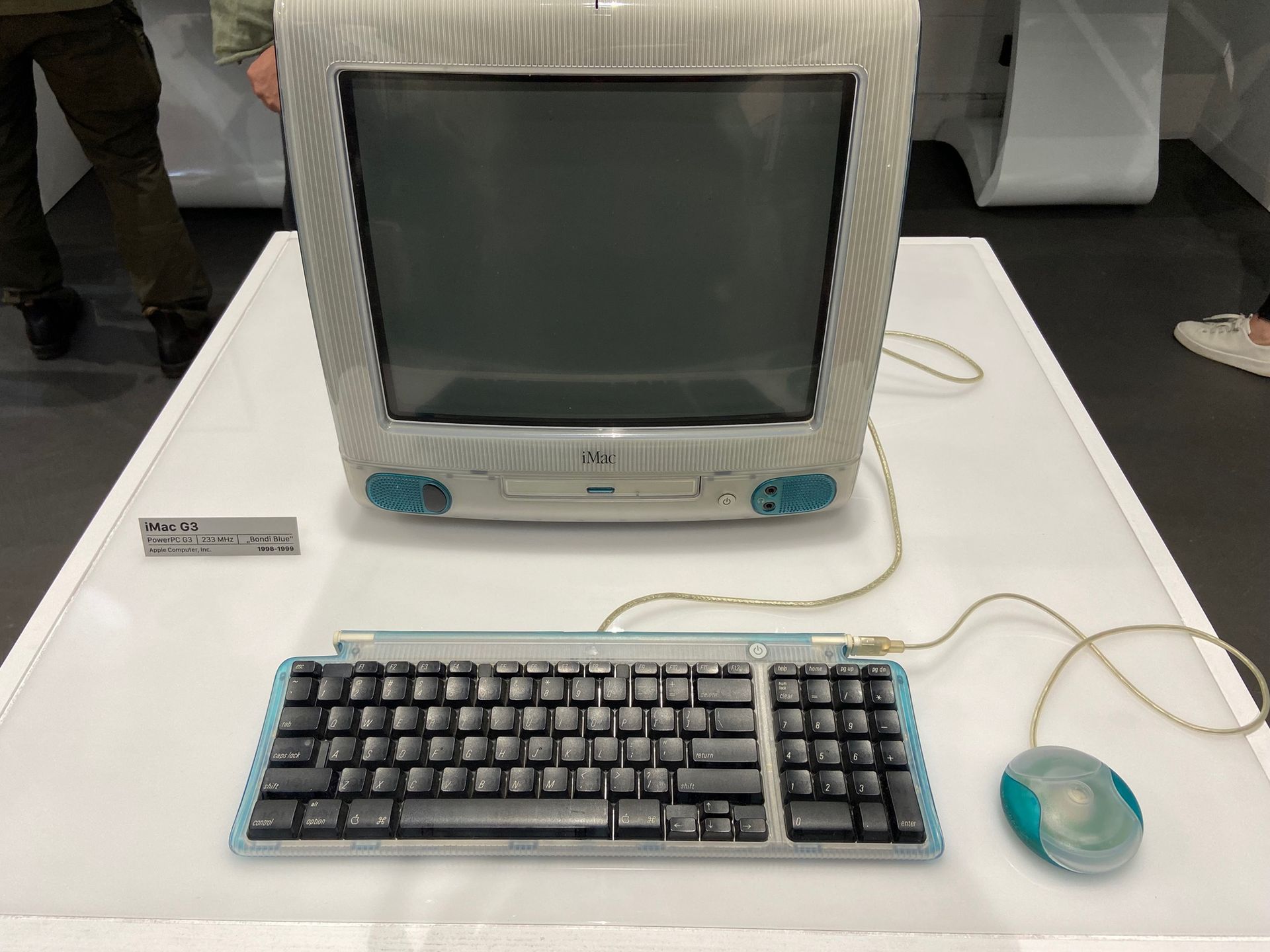 Kolorowy iMac G3