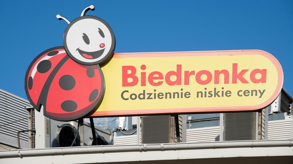 Biedronka postanowiła podnieść ceny swoich produktów. Jest komentarz sieci 