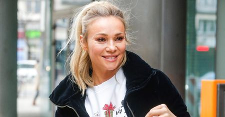 Sonia Bohosiewicz w białym dresie. Złapano ją pod studiem "Dzień dobry TVN"