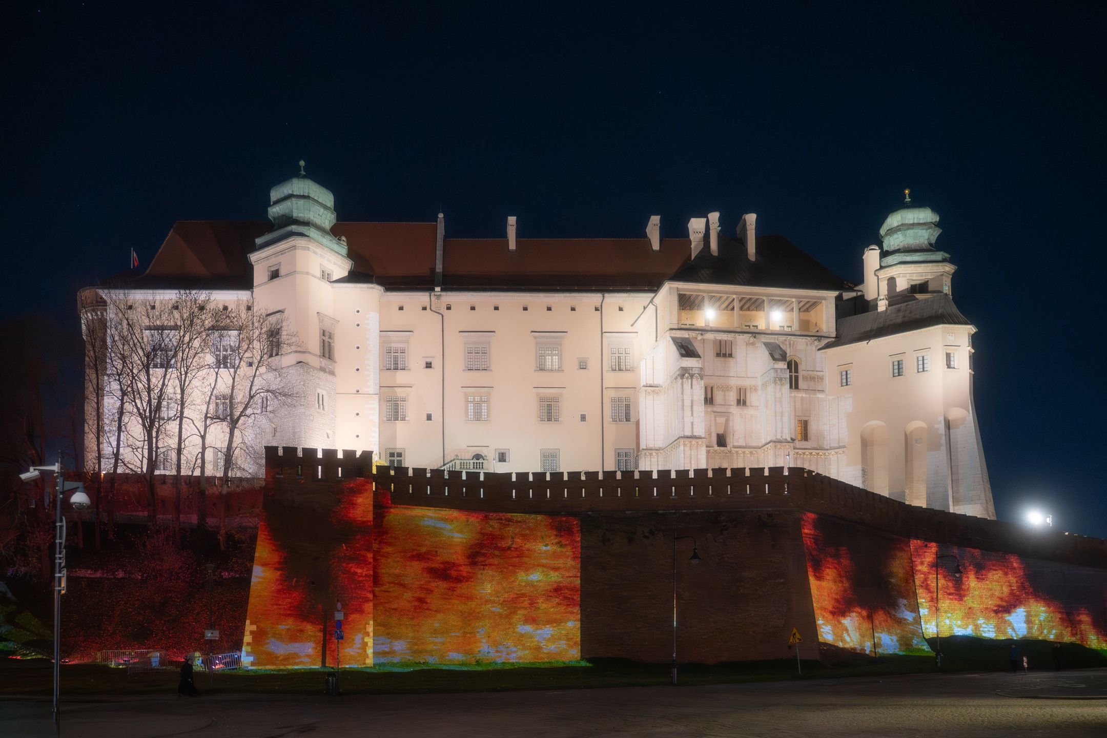 Spektakl realizowany jest we współpracy z MOT