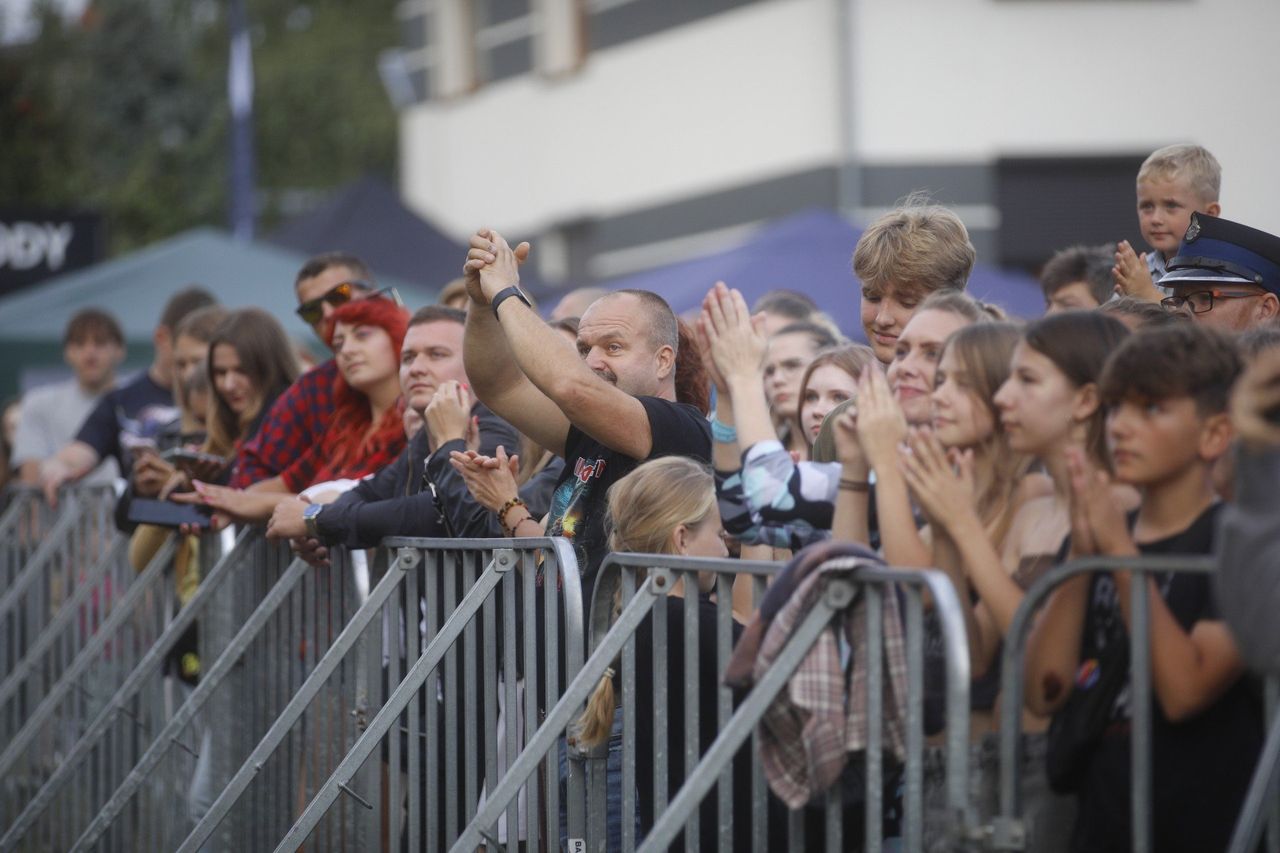 Woźniki: Dożynki Województwa Śląskiego. Na scenie Mesajah, Papa D., Justyna Steczkowska
