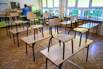 Szykują się zmiany w szkołach. Wiadomo, kto straci pracę
