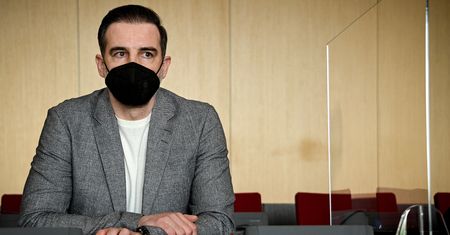 Skazano go za pornografię dziecięcą. Zażądał ponad pół miliona euro