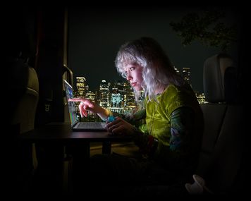 Nowy MacBook Pro PROLED XDR. Laptop Apple z ekranem dotykowym