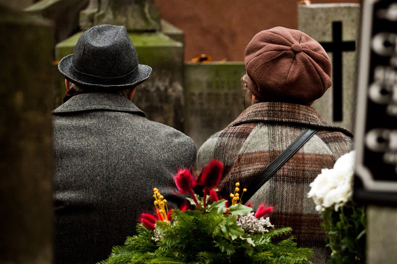 Najmniej urodzeń, najwięcej zgonów. "W Polsce rośnie odsetek osób w wieku 65+. I będzie coraz gorzej"