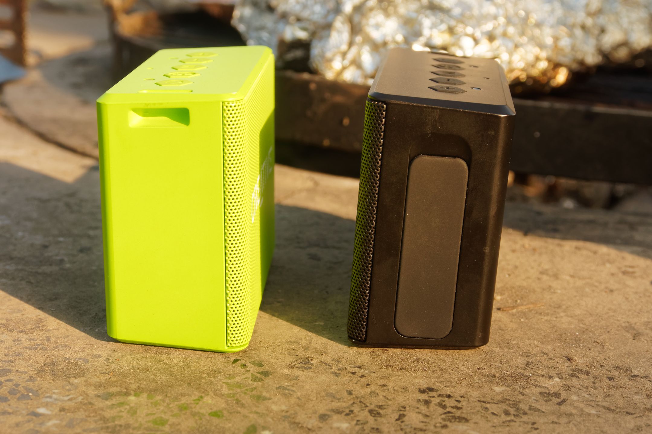 Creative Muvo 1c – kieszonkowe stereo idealne na majowego grilla 6