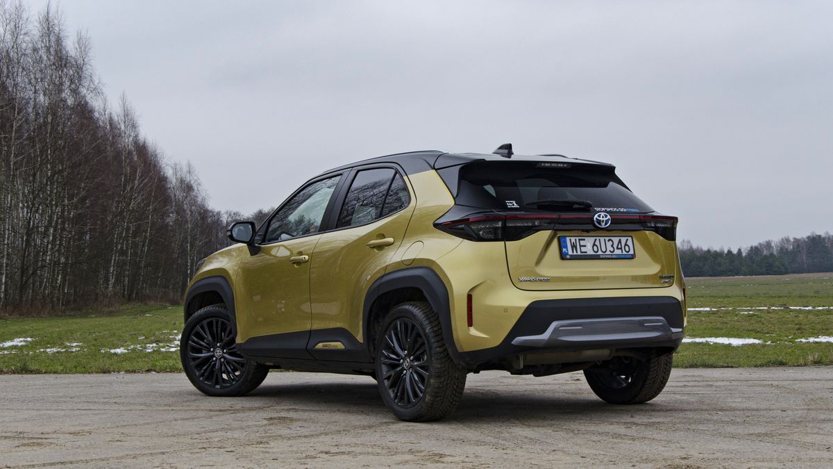 Suzuki Ignis i Toyota Yaris Cross