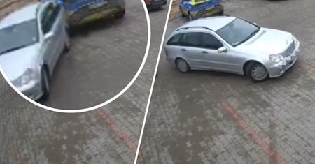 Samochód stoczył się na radiowóz. Zdarzenie zarejestrował monitoring