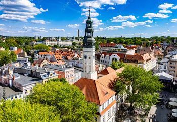 Pogoda w Zielonej Górze. Prognoza na piątek 15 maja. Chłodniej, słabe przelotne opady przed południem